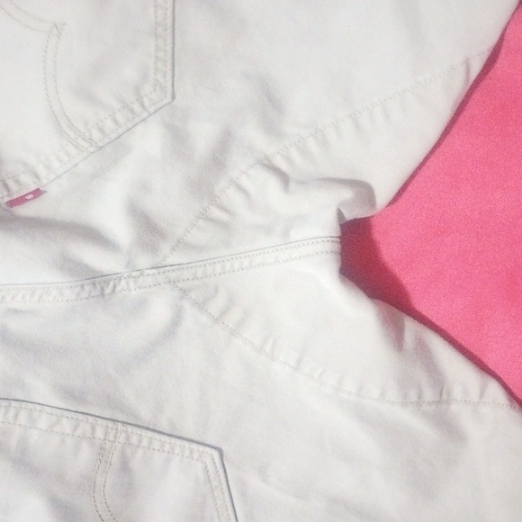 Levi's 511 straight legs tan men sz 32/32_tears on the inside of both legs. - Picture 4 of 13